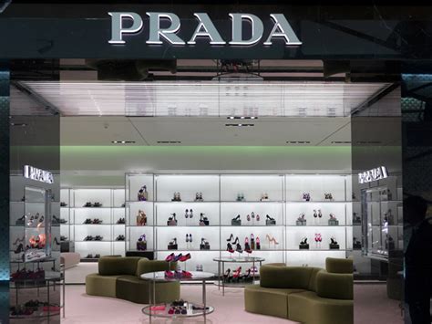 prada shoes store